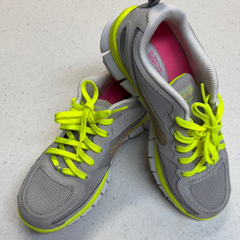 Skechers Women's Gray and Neon Yellow Athletic Shoes